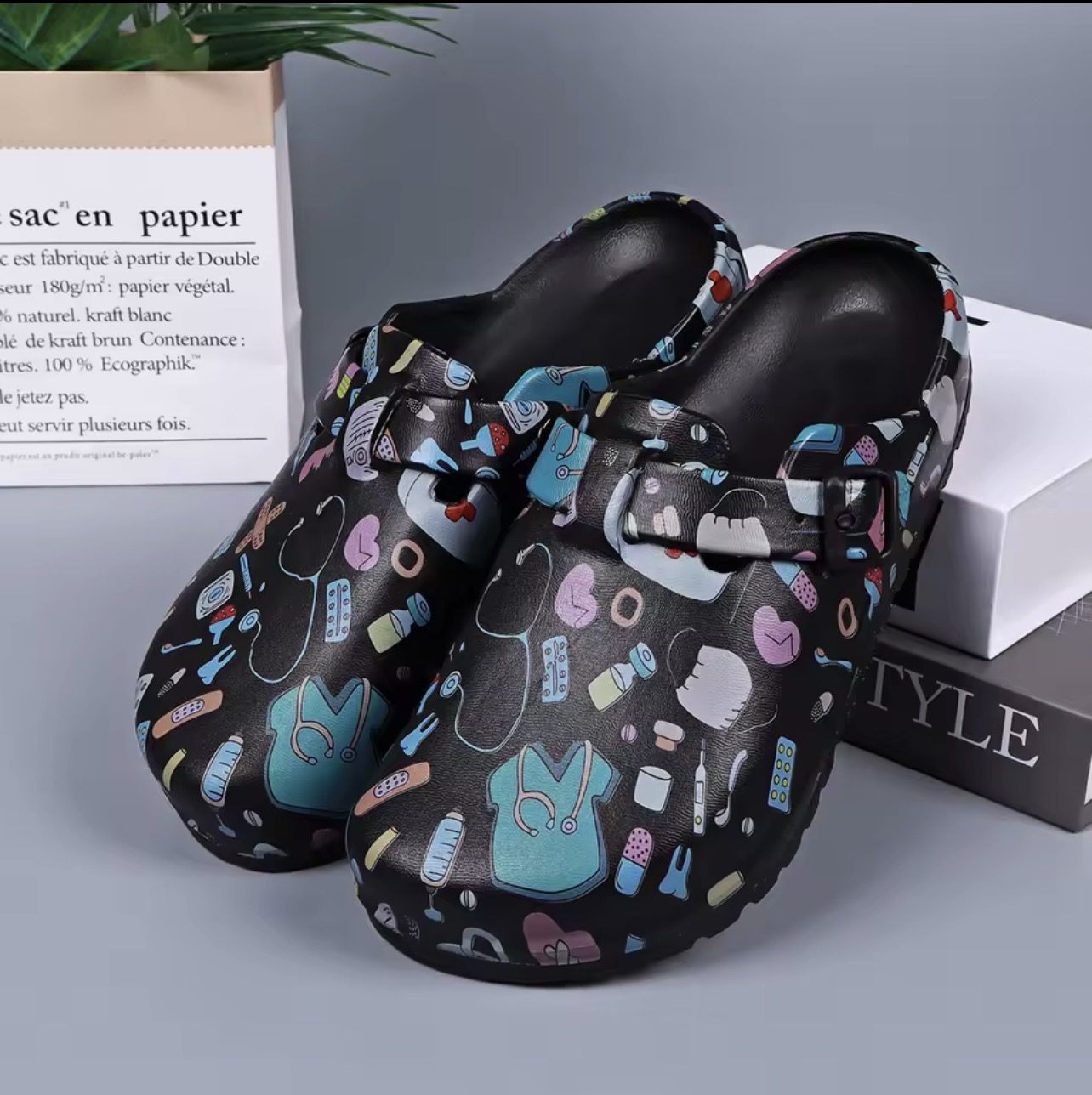Female Clog